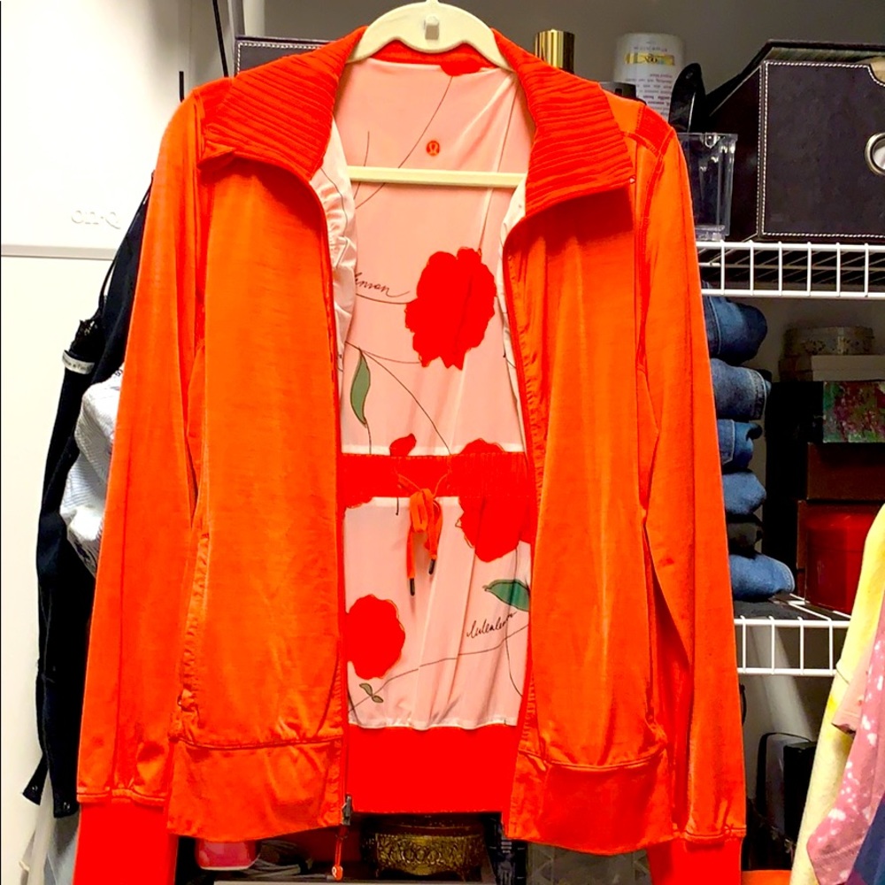 Lululemon bomber jacket